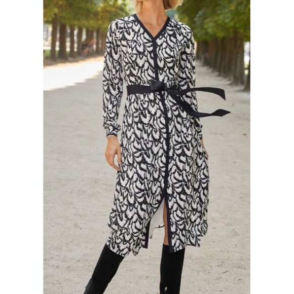 Talbots Sz 10 Dress Crepe Midi Black White Classic Office Boho Workwear - Picture 1 of 7